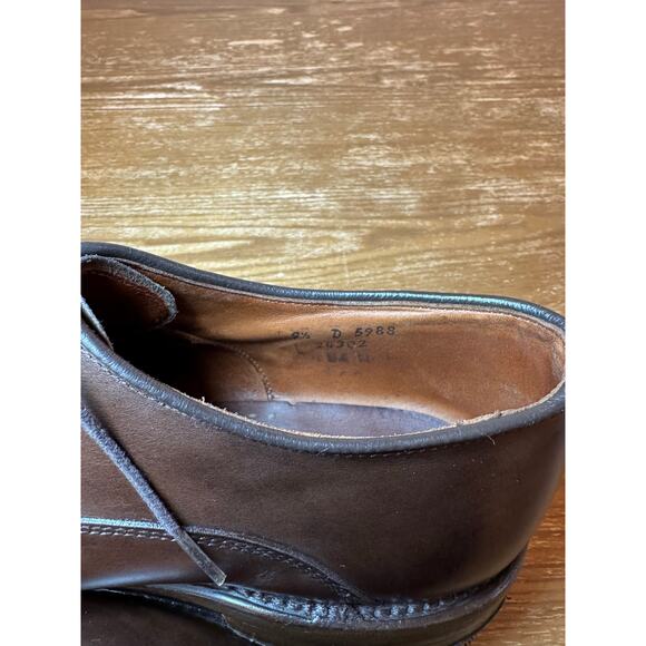 Allen Edmonds Weybridge Oxford in Brown Burnished Calf, size 9.5 D - Picture 10 of 10